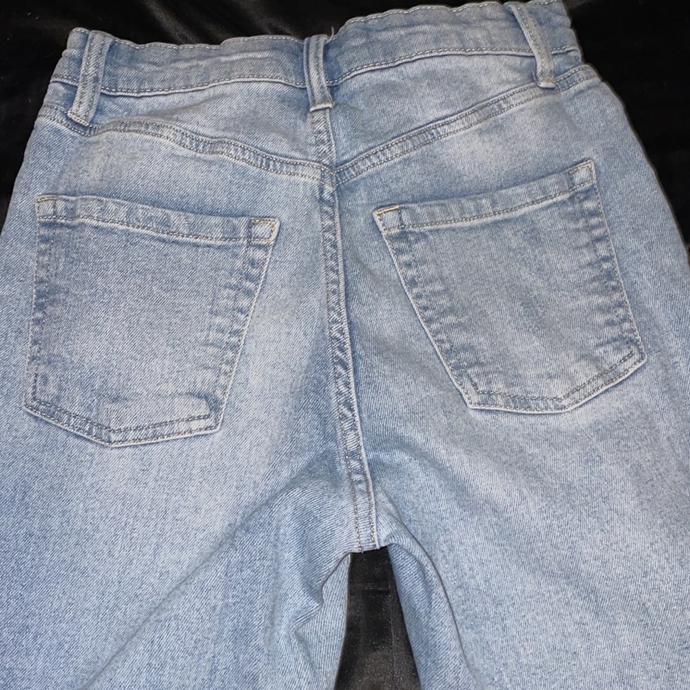 ~ 𝒲𝒾𝓁𝒹 𝒻𝒶𝒷𝓁ℯ 𝒿ℯ𝒶𝓃𝓈 ~ - Picture 3 of 7